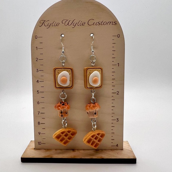 Breakfast Chain Earrings - Food Earrings - Eggs, Toast, Muffin, Waffle Earrings - Picture 11 of 11